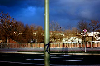 Modersohnbrücke mit Mast